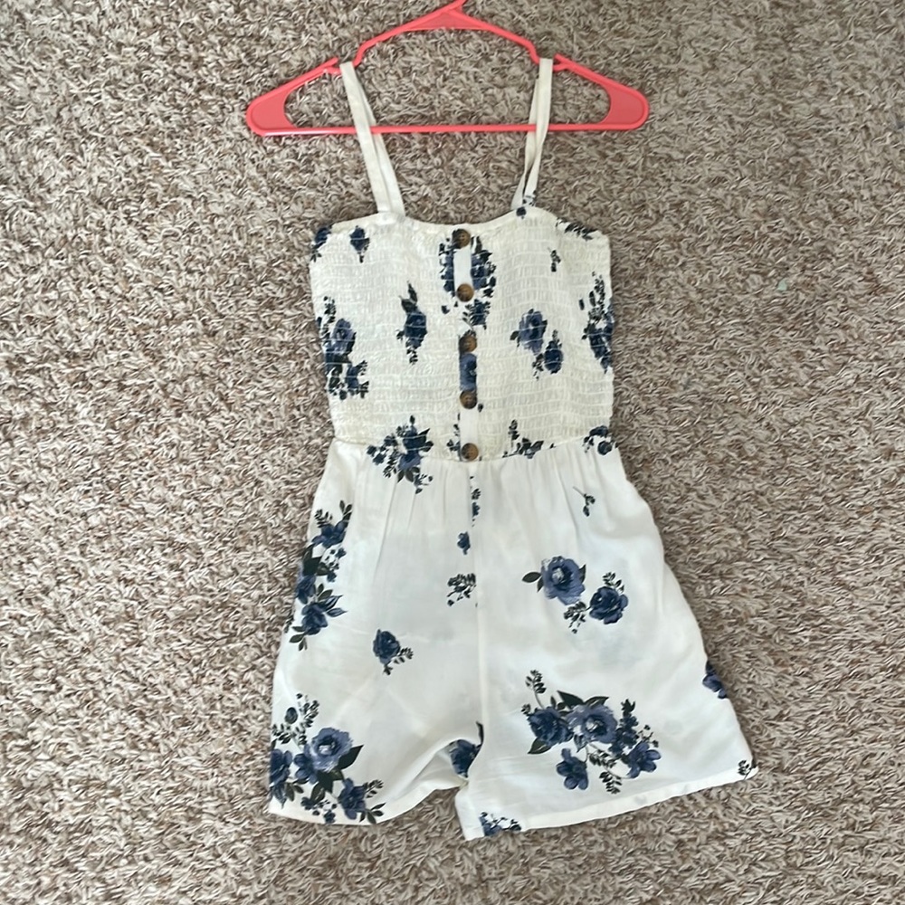 Arizona Jean Co Floral Romper White & Blue